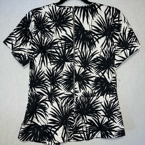 Black and white print Michael Kors peplum shirt size 4 - Picture 5 of 5